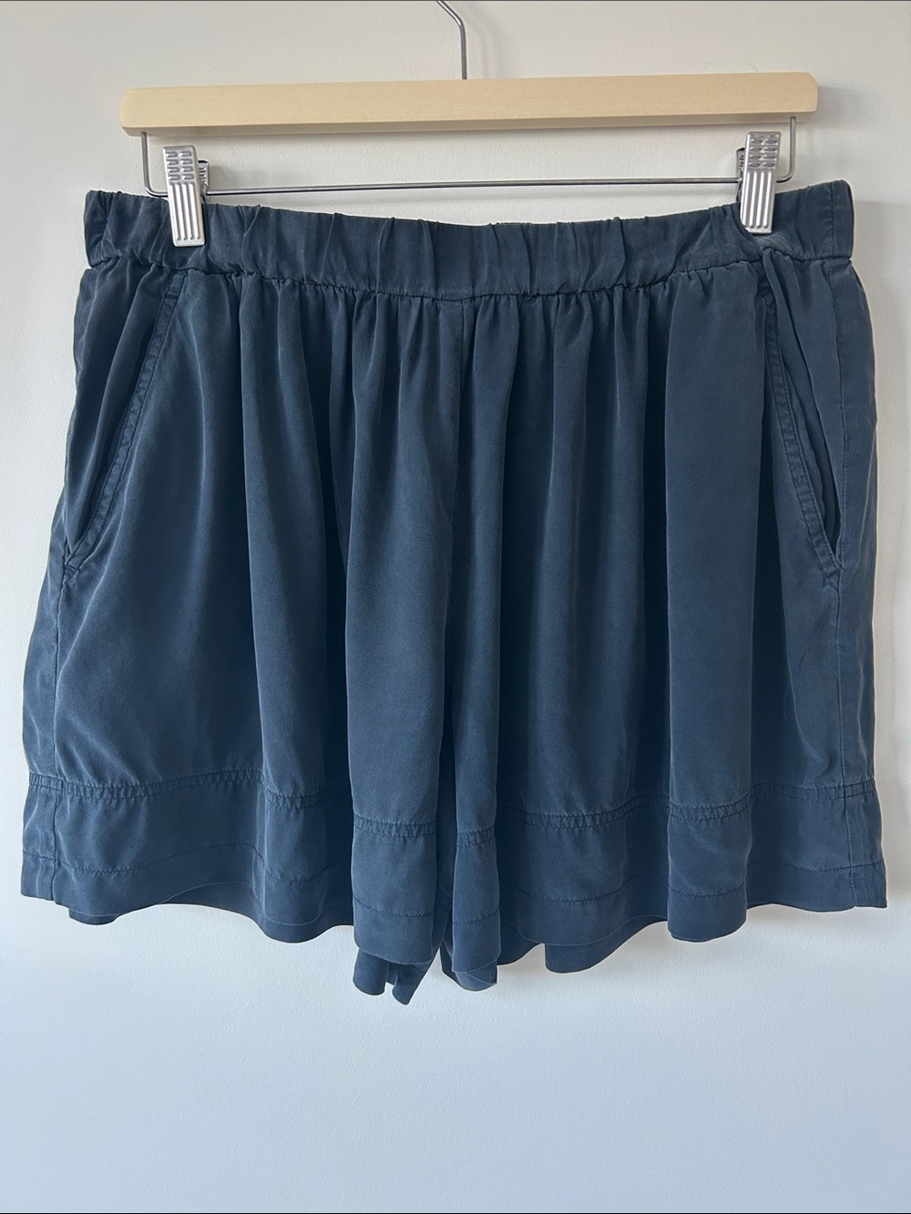 Vince 100% Silk Gathered Pull-On Shorts in Charcoal Grey